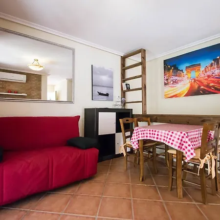 Aromatic Park Apartment